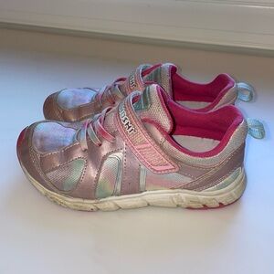 GUC size 11.5 Tsukihoshi girls shoes